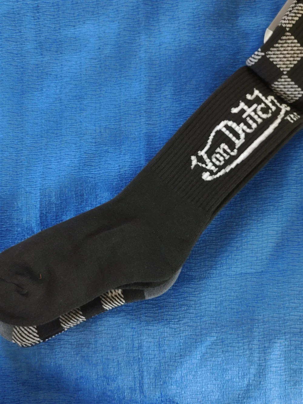 Von Dutch Men’s Black & Gray Check Crew Socks